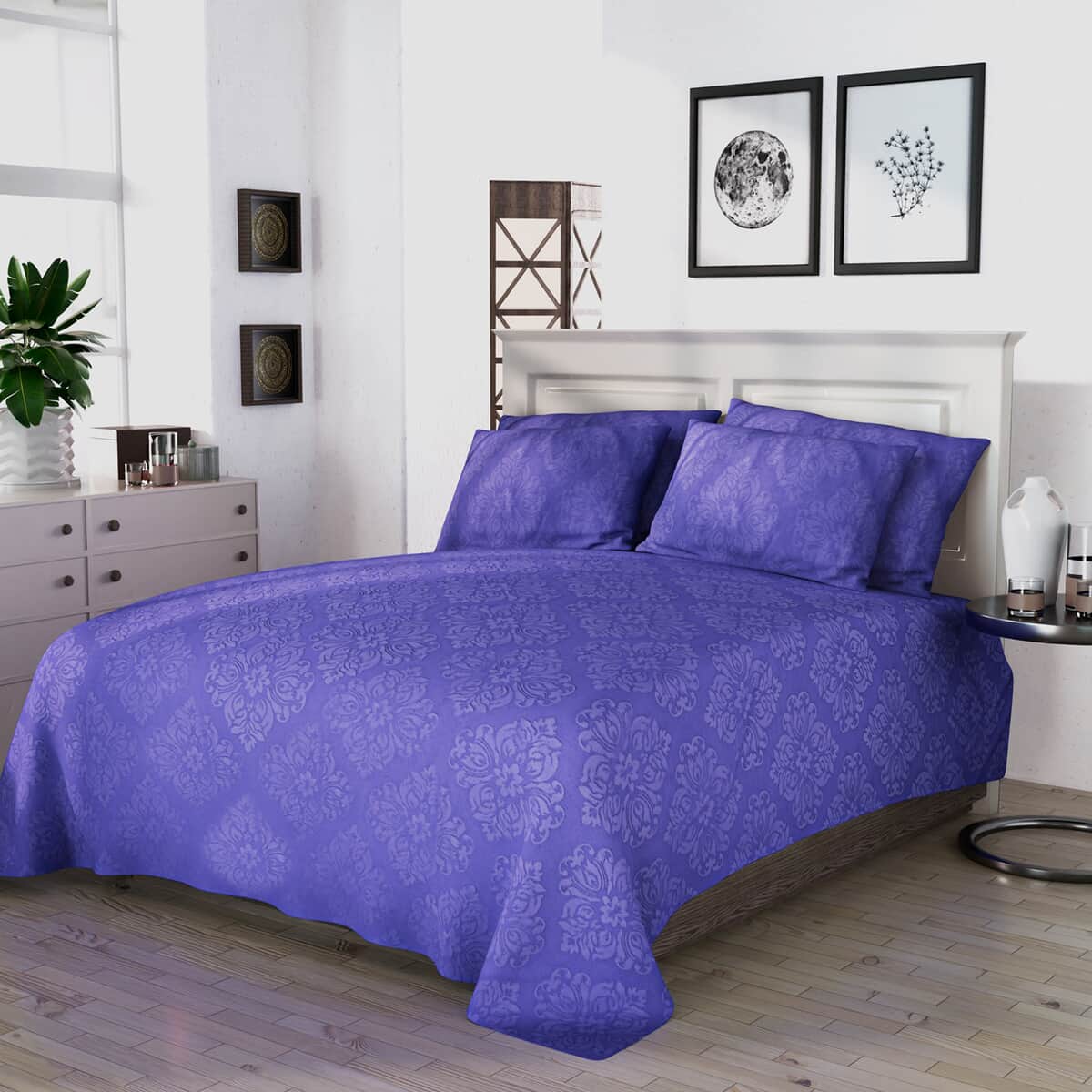 HOMESMART Purple Polyester Embossed 6pcs Sheet Set - King image number 0