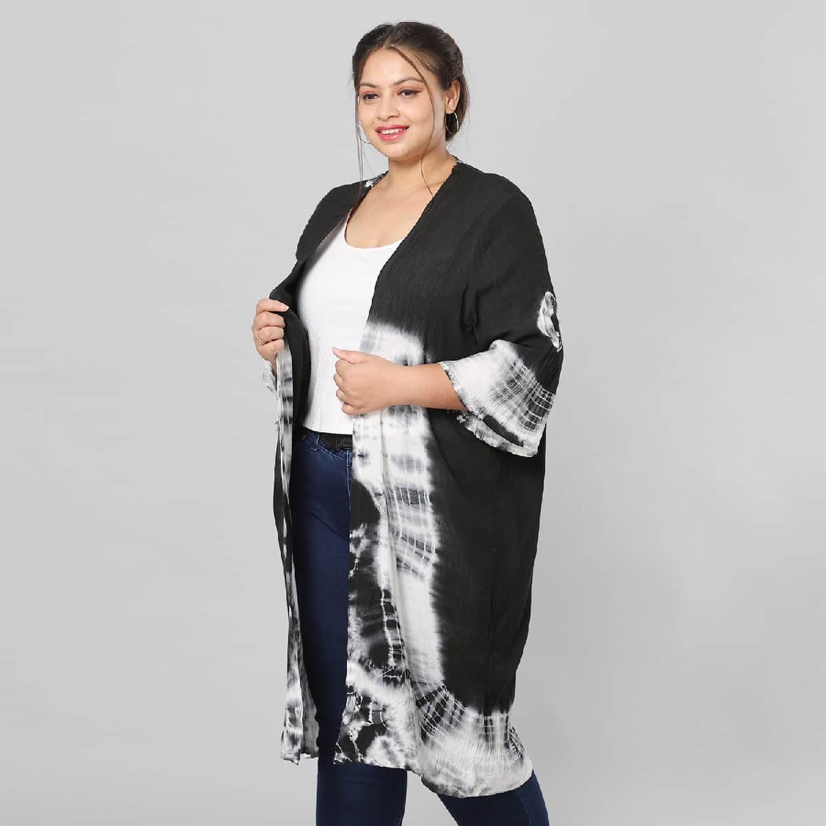 Black and White Tie Dye Kimono Duster with Bell Sleeves - One Size Fits Most image number 3