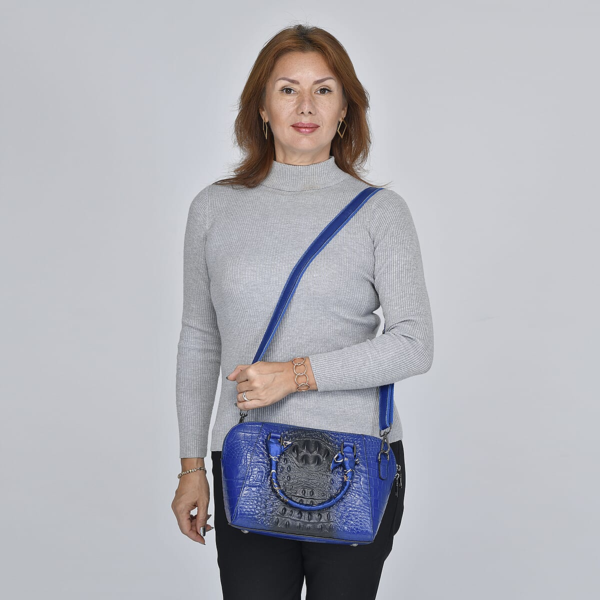 Buy Hong Kong Closeout Navy Crocodile Embossed Genuine Leather