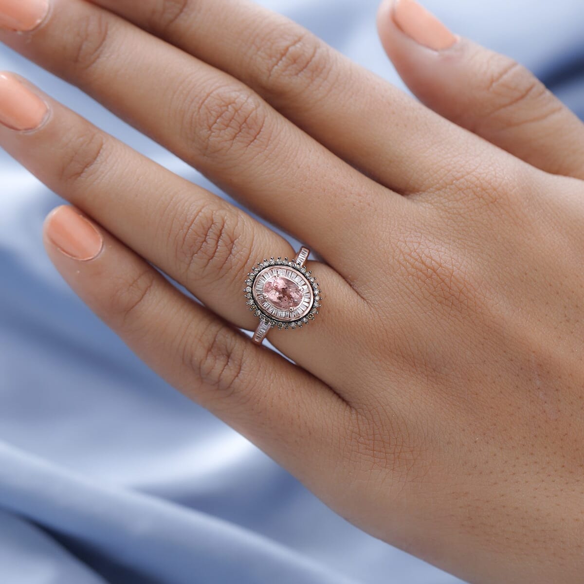 vertalen Noord Amerika vermomming Buy Blush Tourmaline, Champagne and White Diamond Ring in Vermeil RG Over Sterling Silver|Halo Engagement Ring For Women 1.15 ctw (Size 10) at ShopLC. vertalen Noord Amerika vermomming Buy Blush Tourmaline, Champagne and White Diamond Ring in Vermeil RG Over Sterling Silver|Halo Engagement Ring For Women 1.15 ctw (Size 10) at ShopLC.