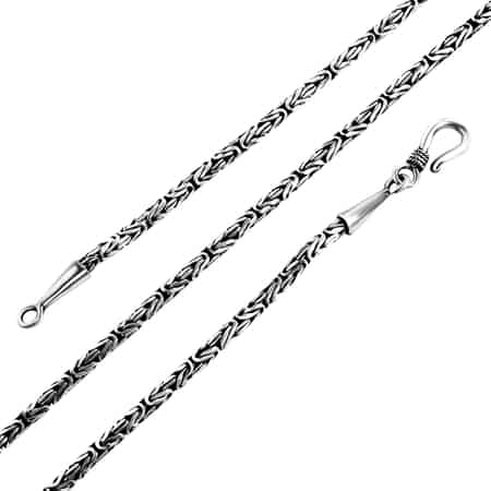 Turner Lock Necklace in Sterling Silver (20 in)
