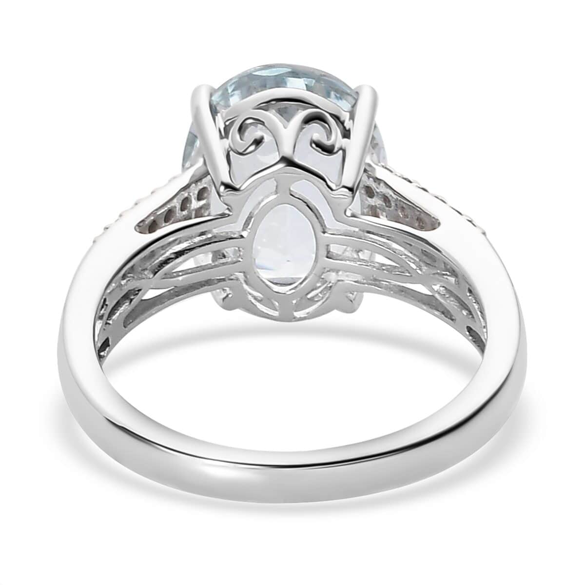 Luxoro 10K White Gold Premium Espirito Santo Aquamarine and Diamond Ring (Size 8.0) 3.40 ctw image number 4